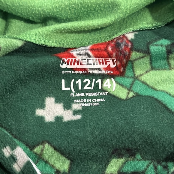 Minecraft onesie size large 12/14 - Picture 3 of 3